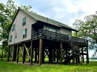 2297 Lake Mary Rd, Woodville, MS 39669