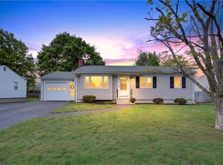 859 Church Ave, Warwick, RI 02889