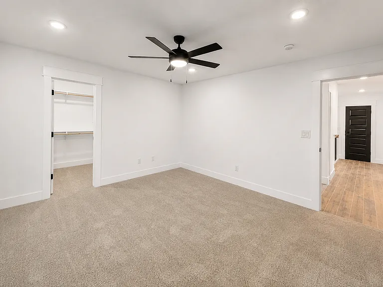 1856 N Cota Ln — Photo 17
