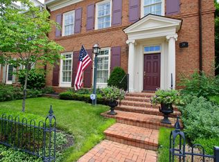 29 Keswick Dr, New Albany, OH 43054