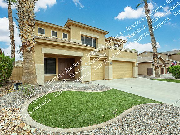 5th image of 3920 E Remington Dr