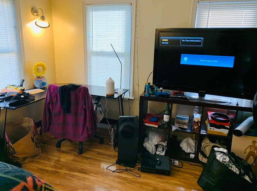 2nd image of 9 Delafield St Floor 1