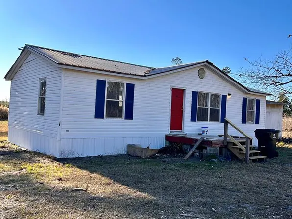 1501 Mora Rd, Willacoochee, GA 31650