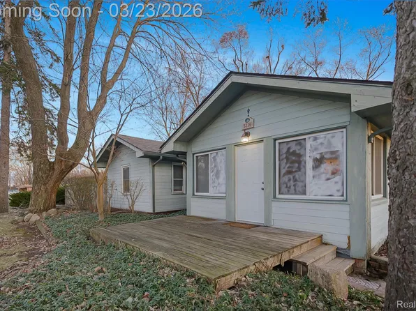 5336 Mansfield Ave, Sterling Heights, MI 48310