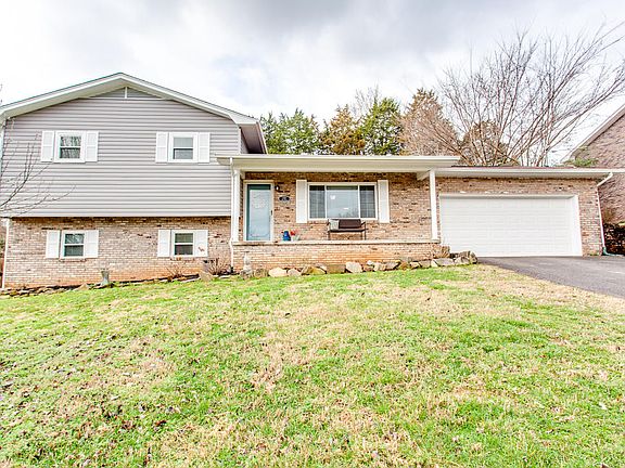 5th image of 7521 Pinen Dr