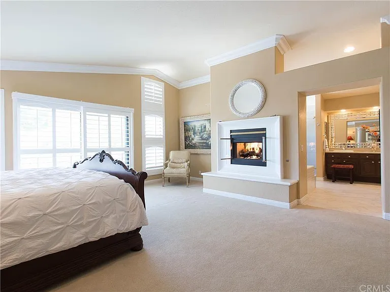 3061 Diamond View Cir — Photo 34