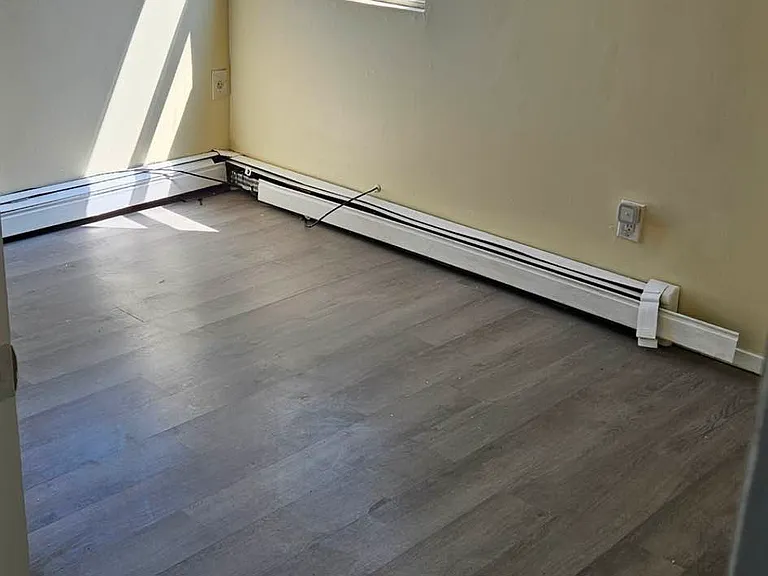 120-65 167th St #2L — Photo 6