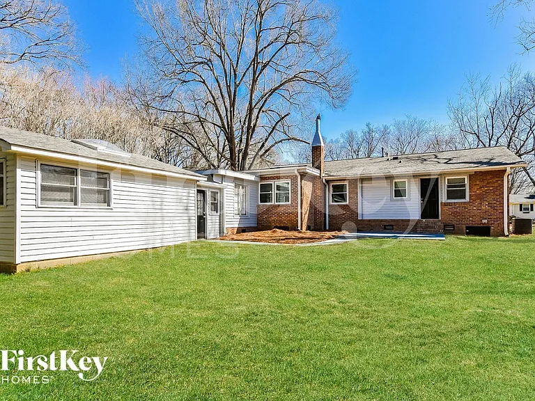 2703 Wynnewood Dr — Photo 15