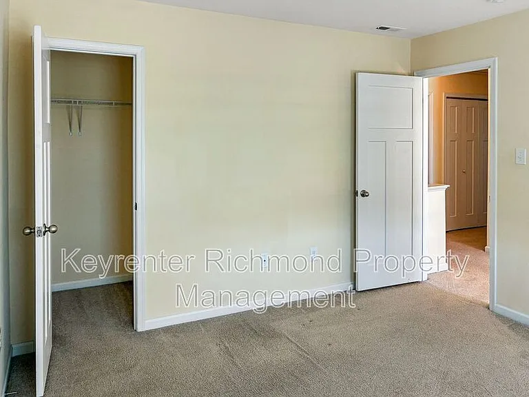 4709 Louisiana St — Photo 8