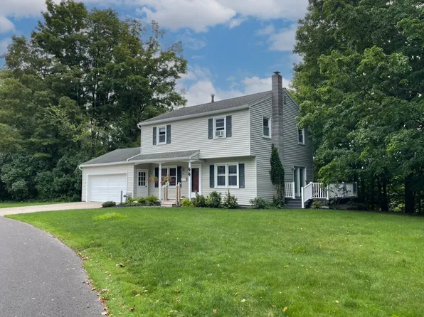 44 S Belmont Cir, Oneonta, NY 13820