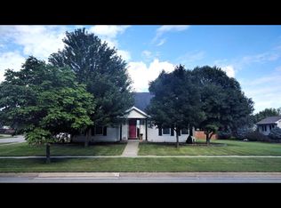 5338 Norris St, Ames, IA 50014
