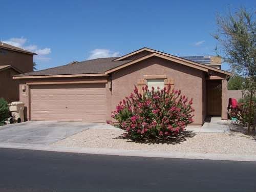 1st image of 2312 E Meadow Chase Dr