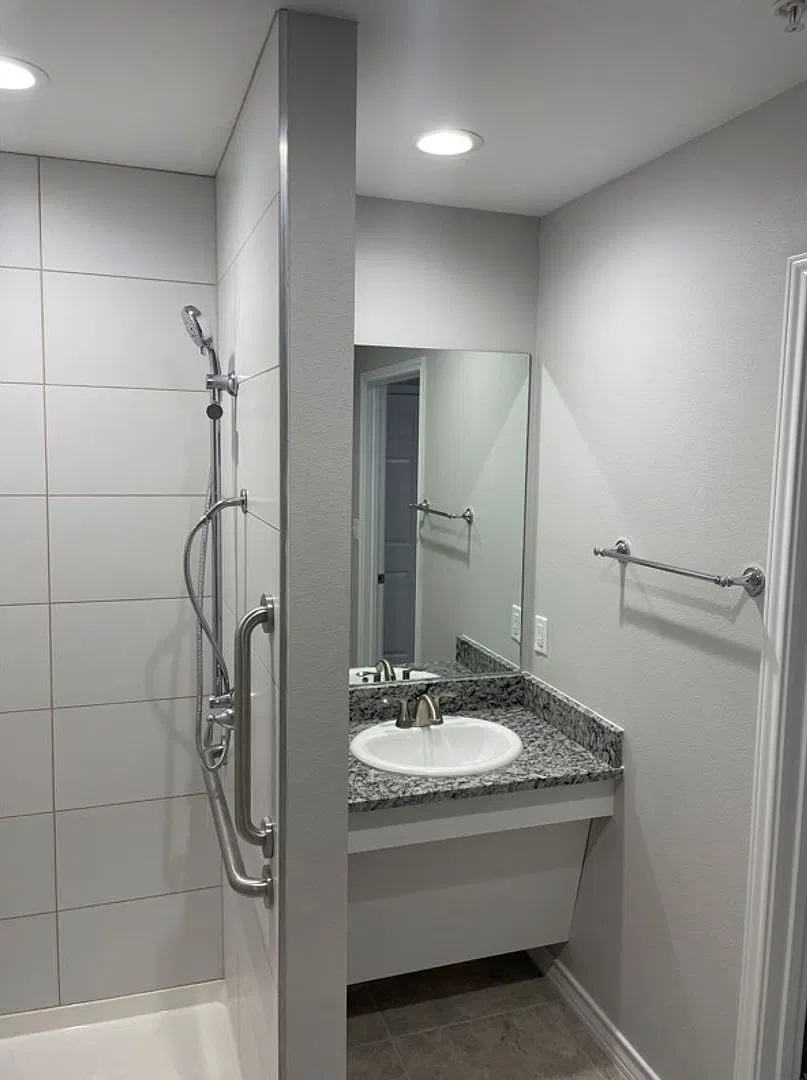 Miracle Apartments — Photo 2