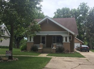 214 3rd St, Manning, IA 51455