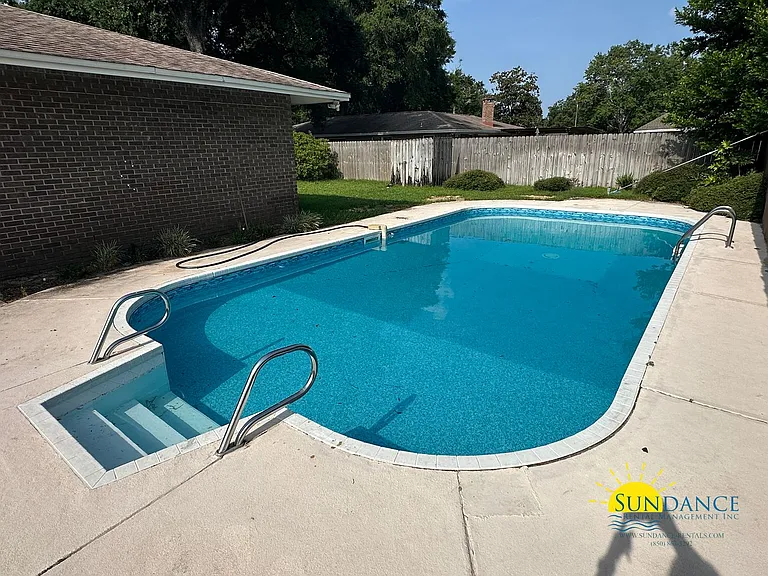 504 Sioux Cir — Photo 2