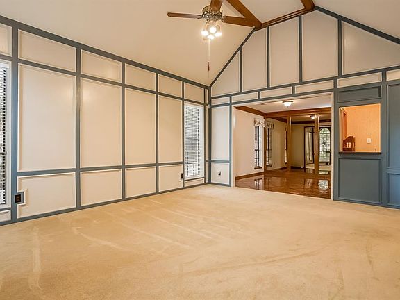 5th image of 18206 Longmoor Dr