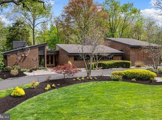 420 Cathcart Rd, Blue Bell, PA 19422
