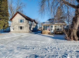 613 5th St SW, Waseca, MN 56093