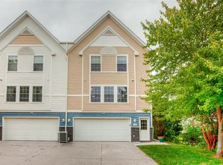 1103 SE Village View Ln, Ankeny, IA 50021