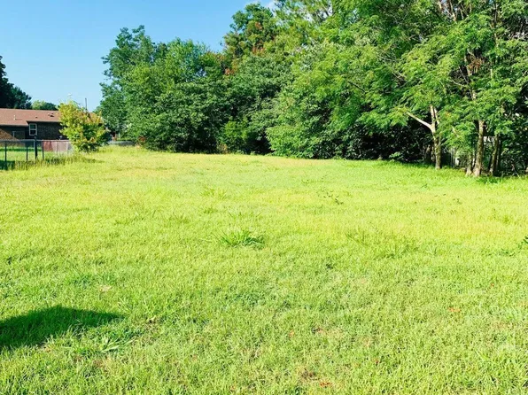 9 Bryan Place, Washington, NC 27889