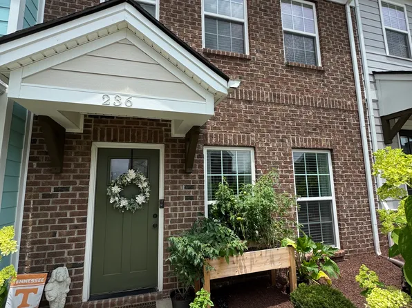 236 Mansfield Dr, Gallatin, TN 37066