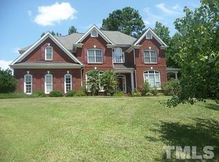 205 Yale Ln, Chapel Hill, NC 27517