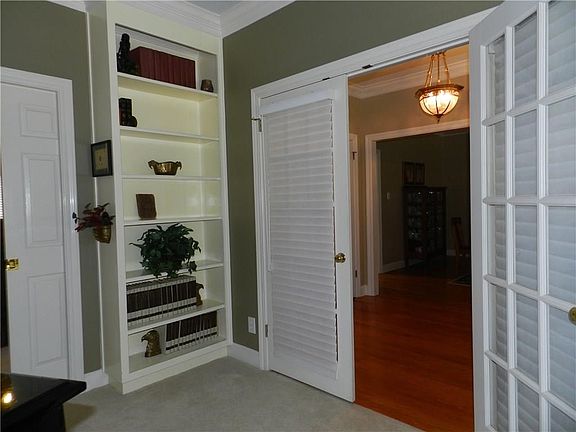 Built in shelves for displaying beautiful objects.