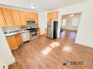 5734 N Lambert St, Philadelphia, PA 19138