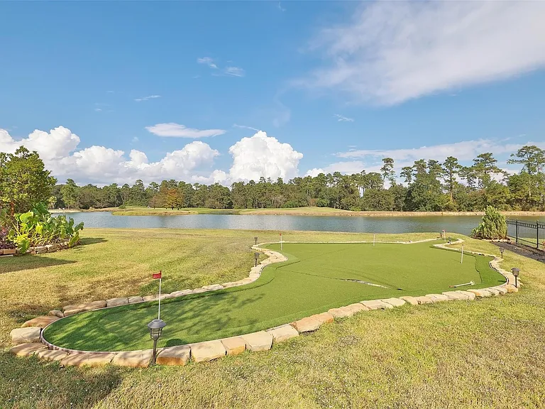 22 Post Shadow Estate Dr — Photo 11
