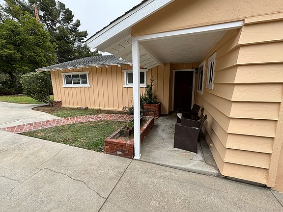 5th image of 172 E Mira Monte Ave