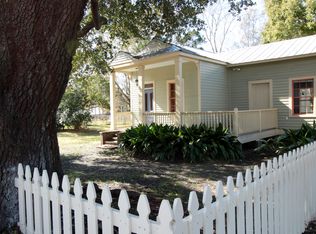108 Third St, Bay Saint Louis, MS 39520