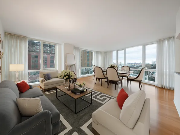 200 Chambers Street image 9 of 10