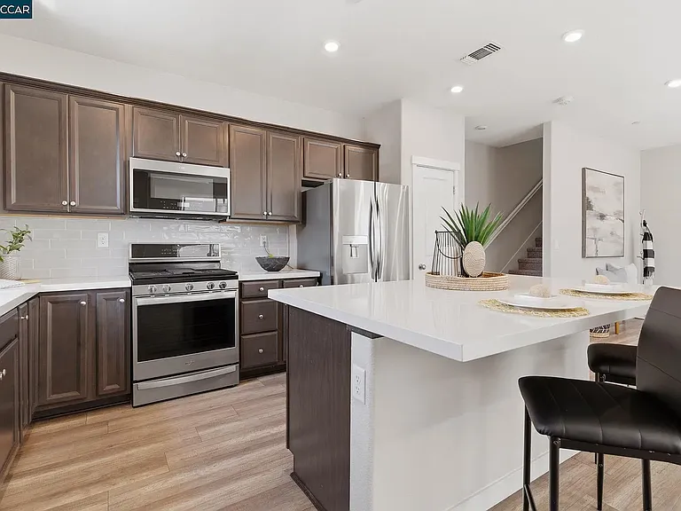 49 E Funderburg Blvd — Photo 17