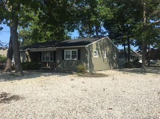 749 Clubhouse Dr, Forked River, NJ 08731