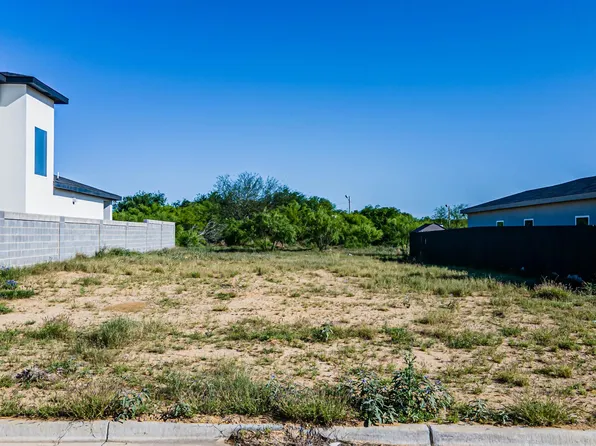 903 Rotonda Ln, Laredo, TX 78046