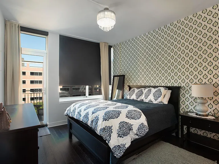 1450 Washington St #620 — Photo 2