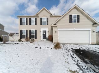 5411 Quamby Rd, Clay, NY 13041