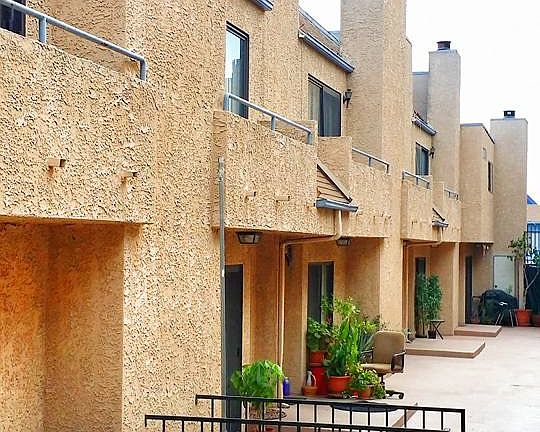 2nd image of 8331 Cedros Ave APT 8