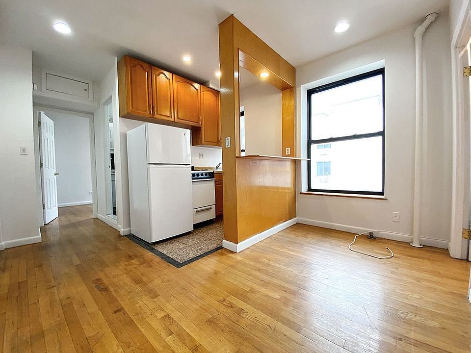 1st image of 214 1st Ave APT 18