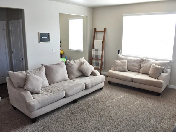 3672 W Dusky Sky Ln, South Jordan, UT 84009