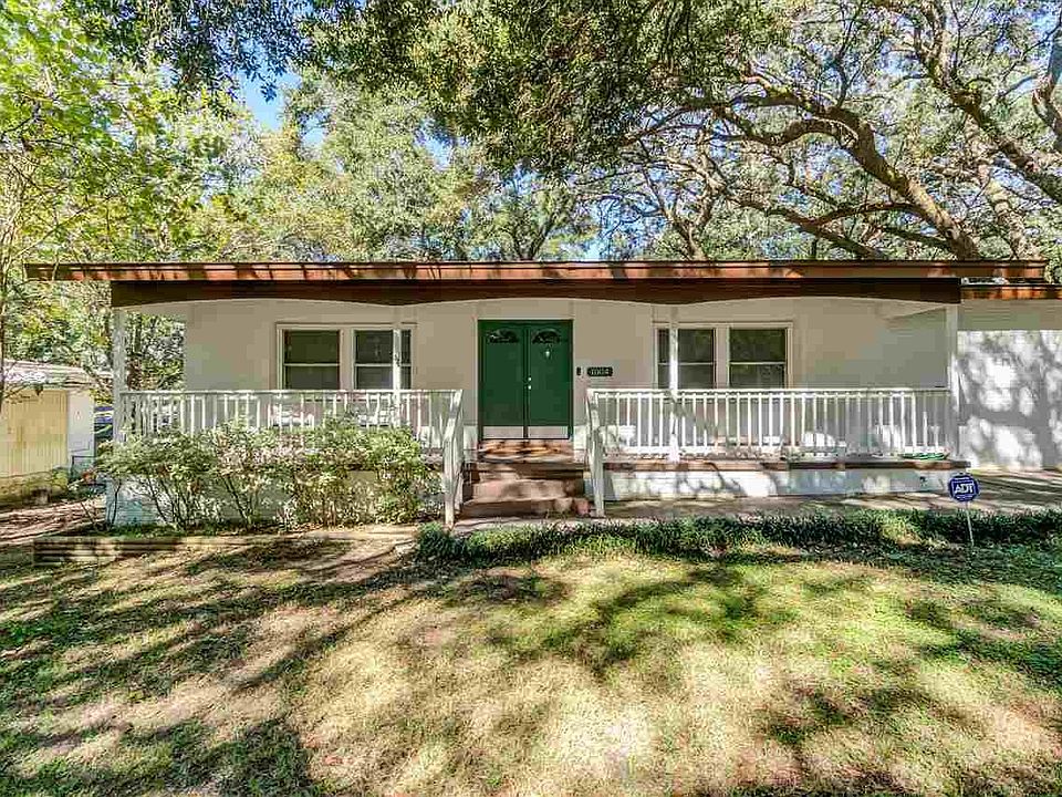 1st image of 1004 Lake Terrace Ave