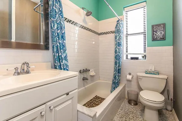 Sold by Fillmore | media 3