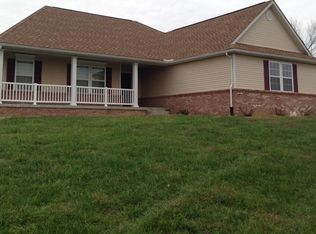 3411 Crooked Creek Rd, Berry, KY 41003