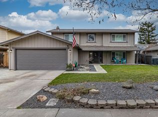 2113 Spring Oak Ct, Modesto, CA 95355
