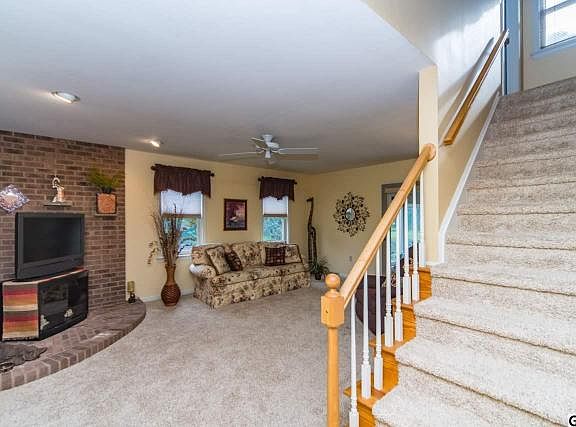 3rd image of 248 S Homestead Dr