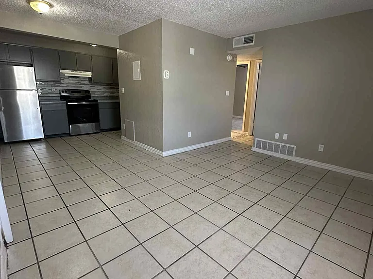 SAN MARCOS APARTMENTS — Photo 61