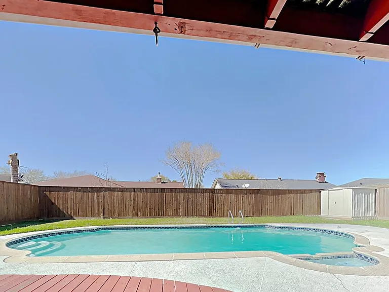 10506 Kirkdale Dr — Photo 15