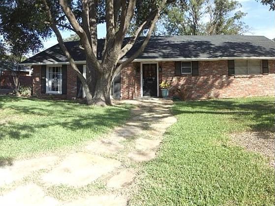 1st image of 2812 Cimmaron Ave