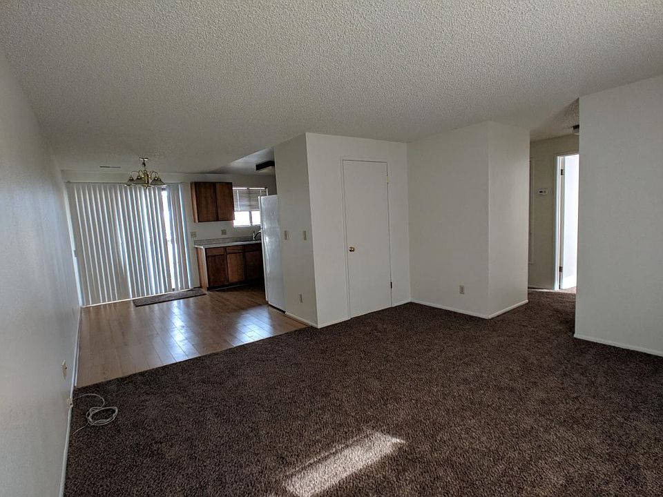 2nd image of 405 N Taylor St