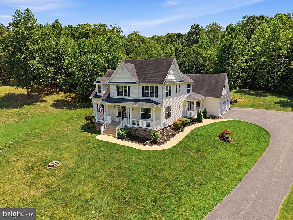 1st image of 3730 Thunder Hill Dr
